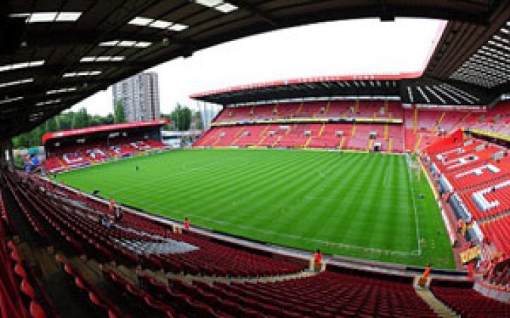 Дубайци се отказаха от Чарлтън