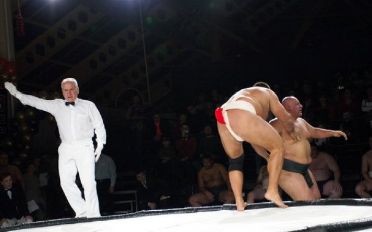 Вожда вече е сумотитан №1