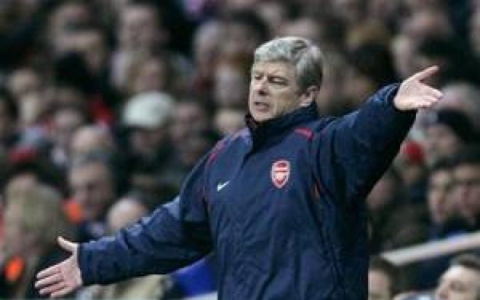 Венгер: Няма да продадем нито един играч през януари