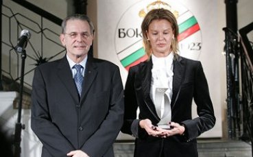 Шампиони, значки, плакети и пеперуди за 85 години БОК