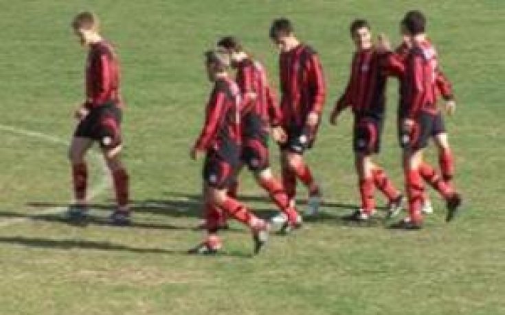 Локомотив без Стоян Желев срещу Черноморец