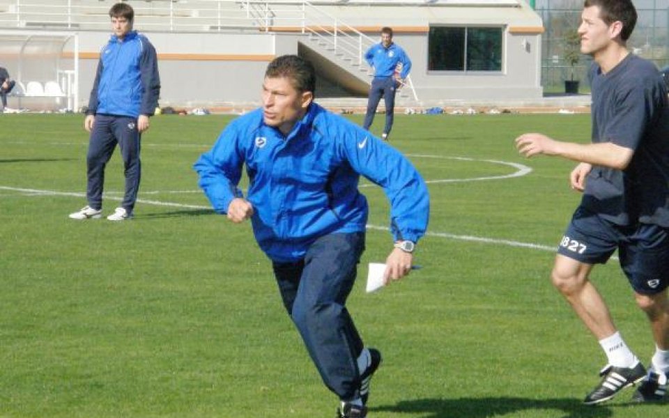 Локо Пловдив разкри четата на Балъков насред морето