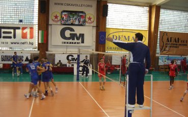 Левски Сиконко поведе на ЦСКА с 1:0 във финала