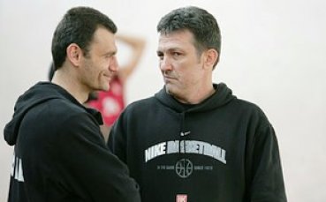 Гошо Младенов дебютира срещу Ямбол