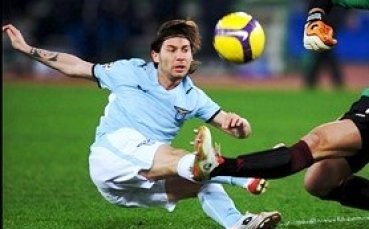 Лацио преподписа с италиански национал до 2013-а