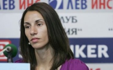 Допинг-ченгетата търсят Стамболова още преди да е пристигнала в Белград