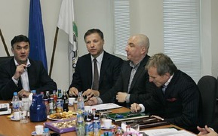 Боби Михайлов