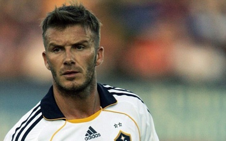 Бекъм пак скочи на фен, обиждал Виктория