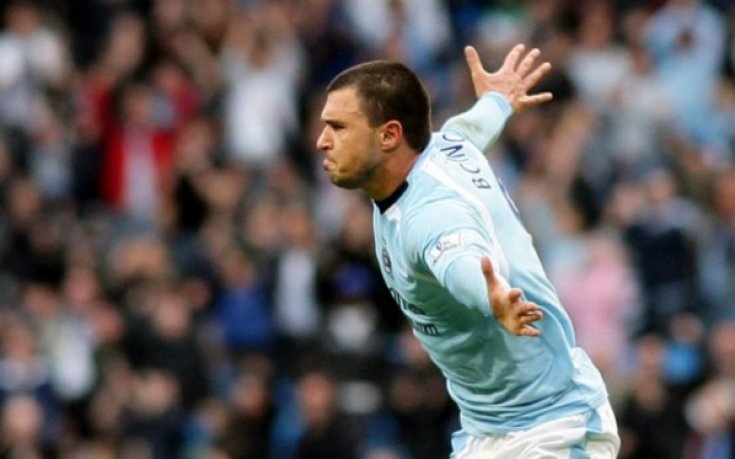 Парма и Сити преговарят за Божинов в Англия