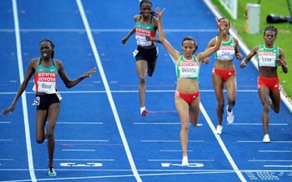 Масаи грабна световната титла на 10 000 метра