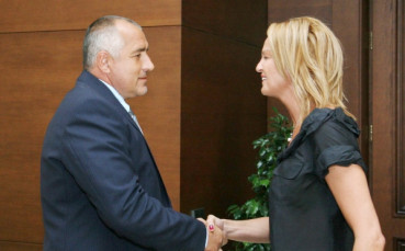 Албена Денкова