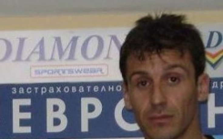 Николай Атанасов не успя да се класира за финала на скок на дължина