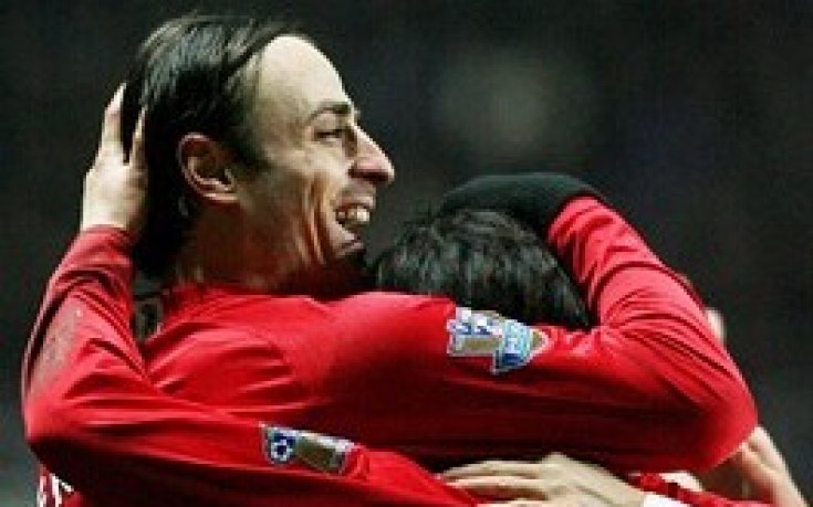 Пол Инс: Бербатов не е Кантона, но може да стане