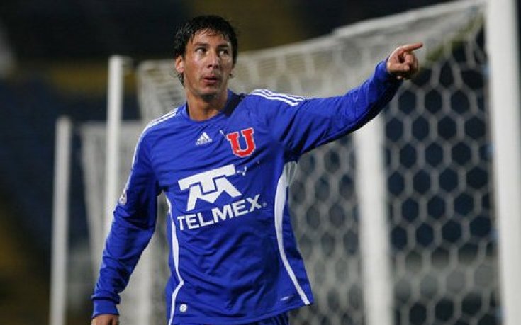 Карък: Карат футболист в болница, линейката катастрофира