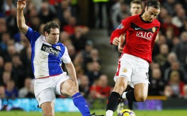 Independent: Срещу Челси Бербатов трябва да покаже, че може да вкарва и на големите