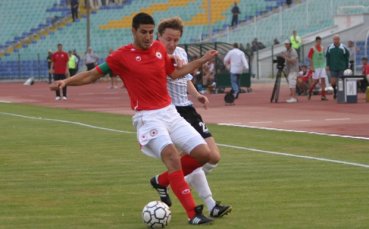 Отстранените от ЦСКА аут и от националния