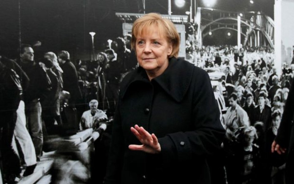 Ангела Меркел изказа своите съболезнования на семейство Енке