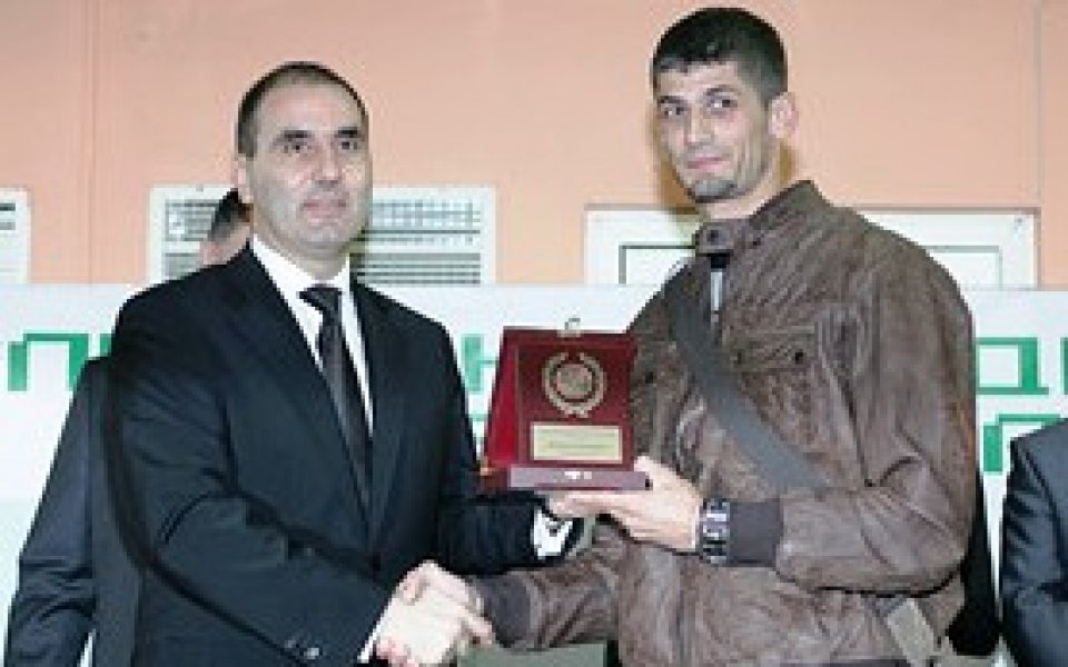 Наградиха Караилиев за №1 в атлетиката