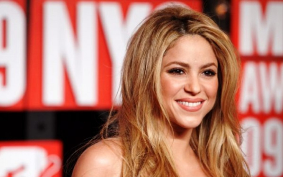 Shakira Hltna Po Fredi Lyunberg Futbol Svyat Drugi Gong Bg