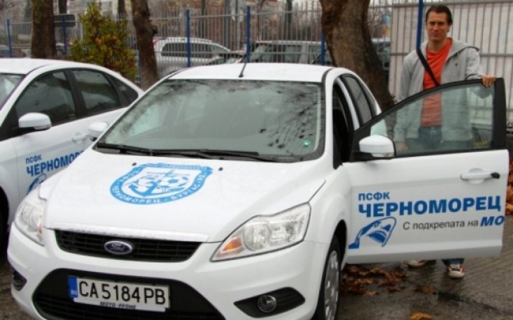 Шест нови автомобила подкараха в Черноморец