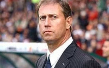 Сент Етиен уволни Ален Перен