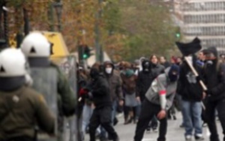 18 италиански футболни хулигани получиха ефективни присъди