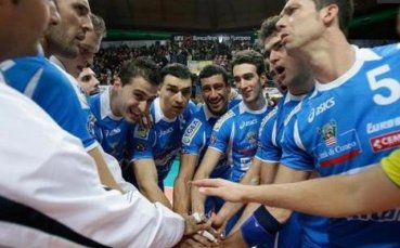 Николов вече втори седмица преди дербито с Казийски