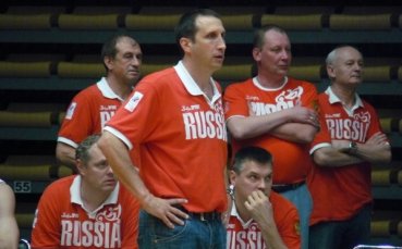 Дейвид Блат поема Арис