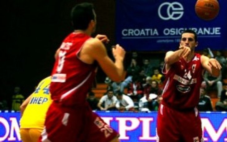 Виденов най-резултатен, но Звезда губи с точка