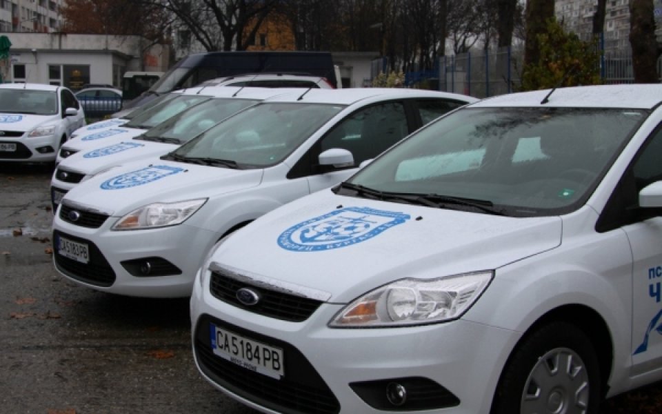 Поредна партида нови автомобили Форд за Черноморец