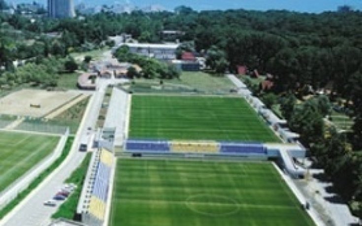 Не допускат Черно море и Черноморец на Албена 3