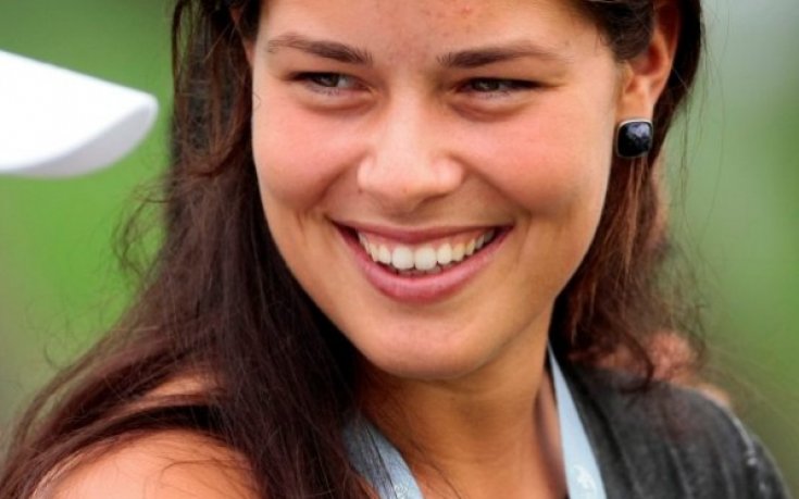 Ана Иванович ще работи с треньора на Щефи Граф