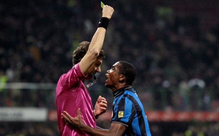 Ало, УЕФА, оправете си съдиите!