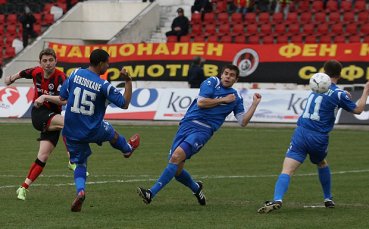 Дежа вю: Локомотив Сф се поразходи и би яловия Левски (снимки)