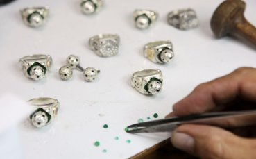 СНИМКИ: Пускат специални пръстени за Мондиал 2010