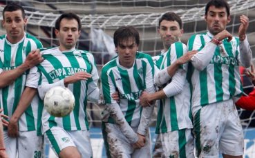 Поп ще се моли за успех на Берое срещу Чавдар Етрополе