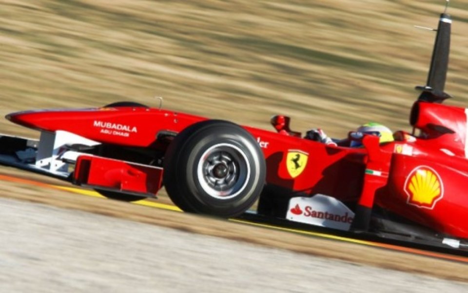 Фелипе Маса във Ферари до края на 2012 година