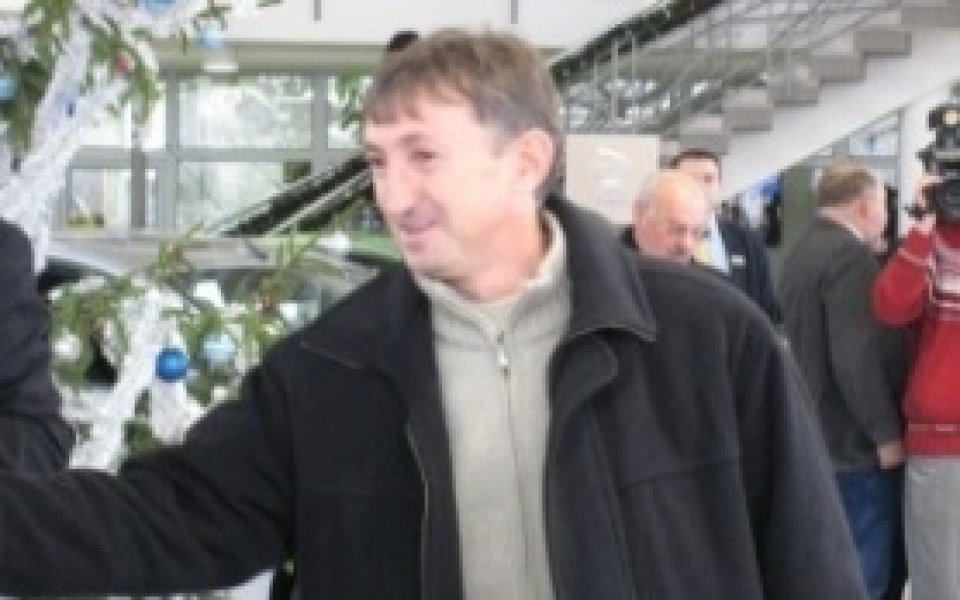 Бакалов води първата тренировка на Ботев, канят Видолов за треньор