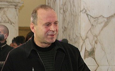 Простреляха футболния бос Юри Галев