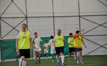 Хора от Гонг пробваха вратар от Серия А