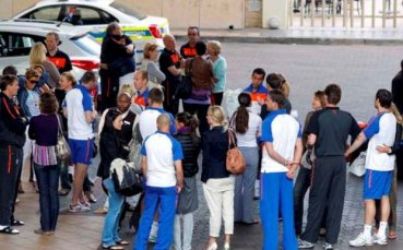 Холандия смени хотела си преди финала