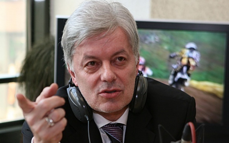 Вальо Михов вече не е шеф на ПФЛ, Баждеков ще го замества