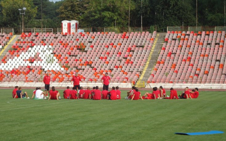 Дочев прави разбор на ЦСКА на терена, привика и контузените