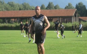 Славия даде под наем защитник в Русия