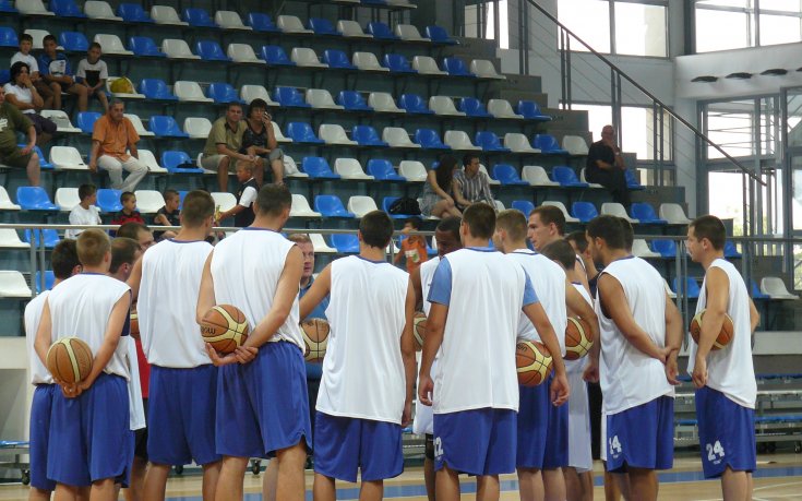 Рилецо стартира подготовка с 4 нови, пускат два отбора от новия шампионат