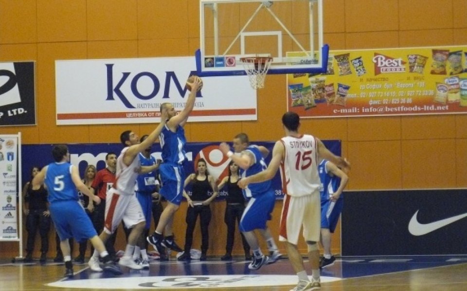 Националите на Левски със седмица почивка, целият тим се събира на 7 септември