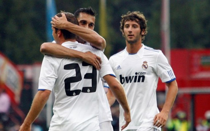 Ван дер Ваарт: След Реал, само Юнайтед важи