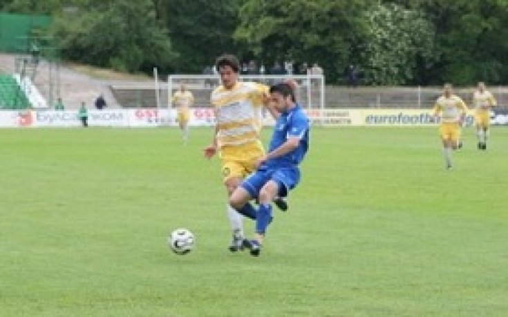 Академик София само с един чист нападател срещу Славия