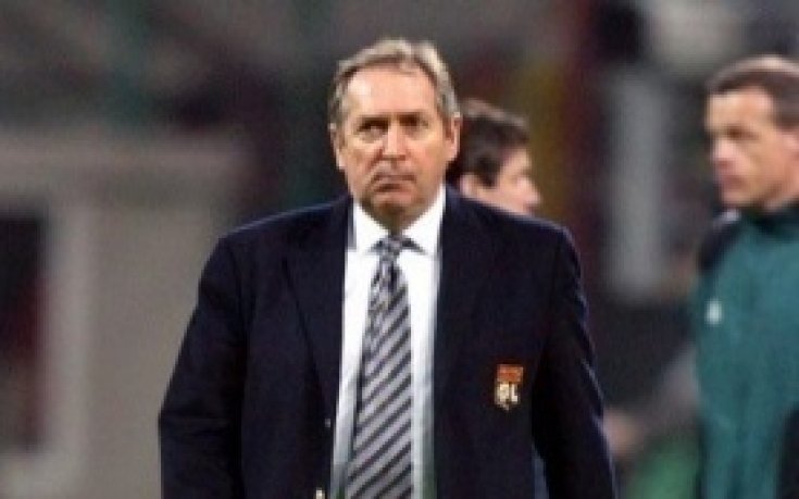 Улие пропуска още един мач за Вила