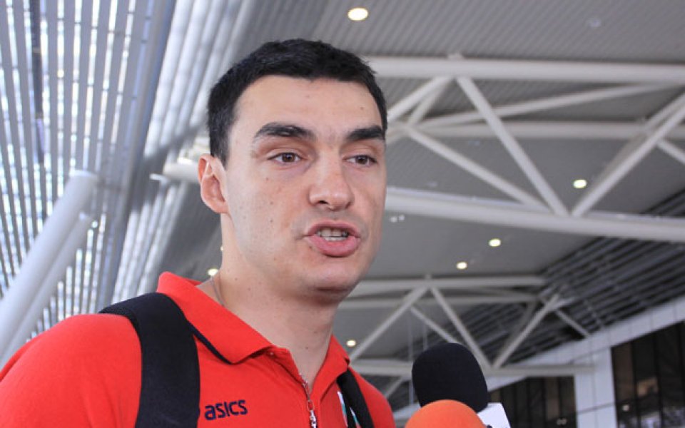 Владо Николов: Не отиваме да защитаваме, а да спечелим медали!